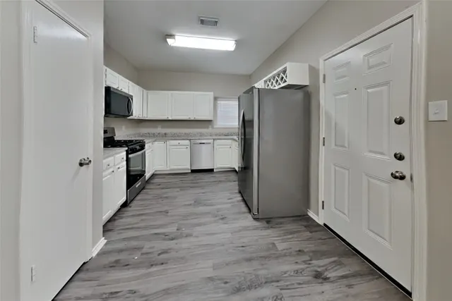 $2,150 | 4327 Palmer Plantation Drive, Missouri City, TX 77459