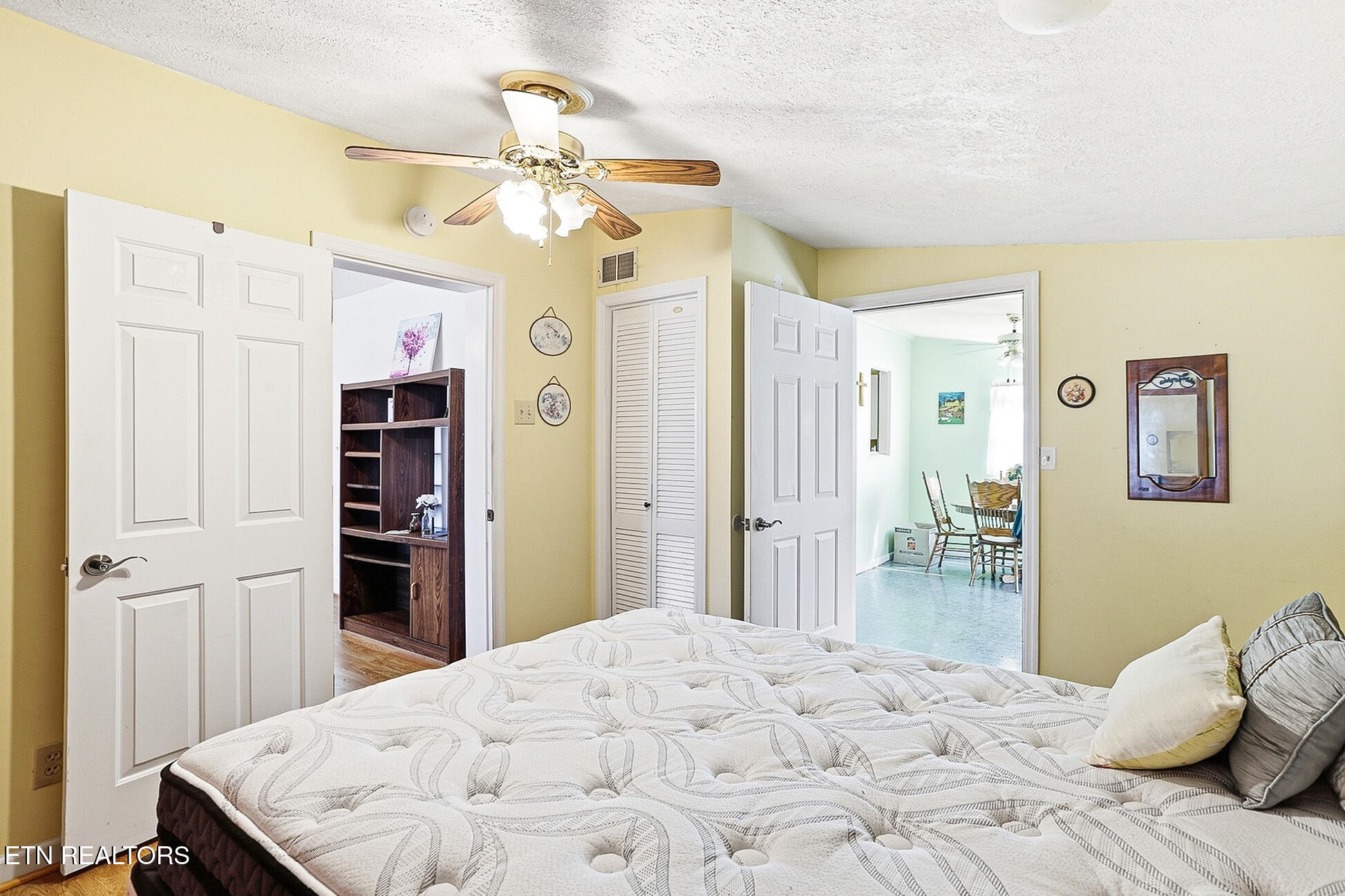 328 Mt Paran Road Jacksboro, TN 37757 - Photo 24 of 55 328 Mt Paran-192