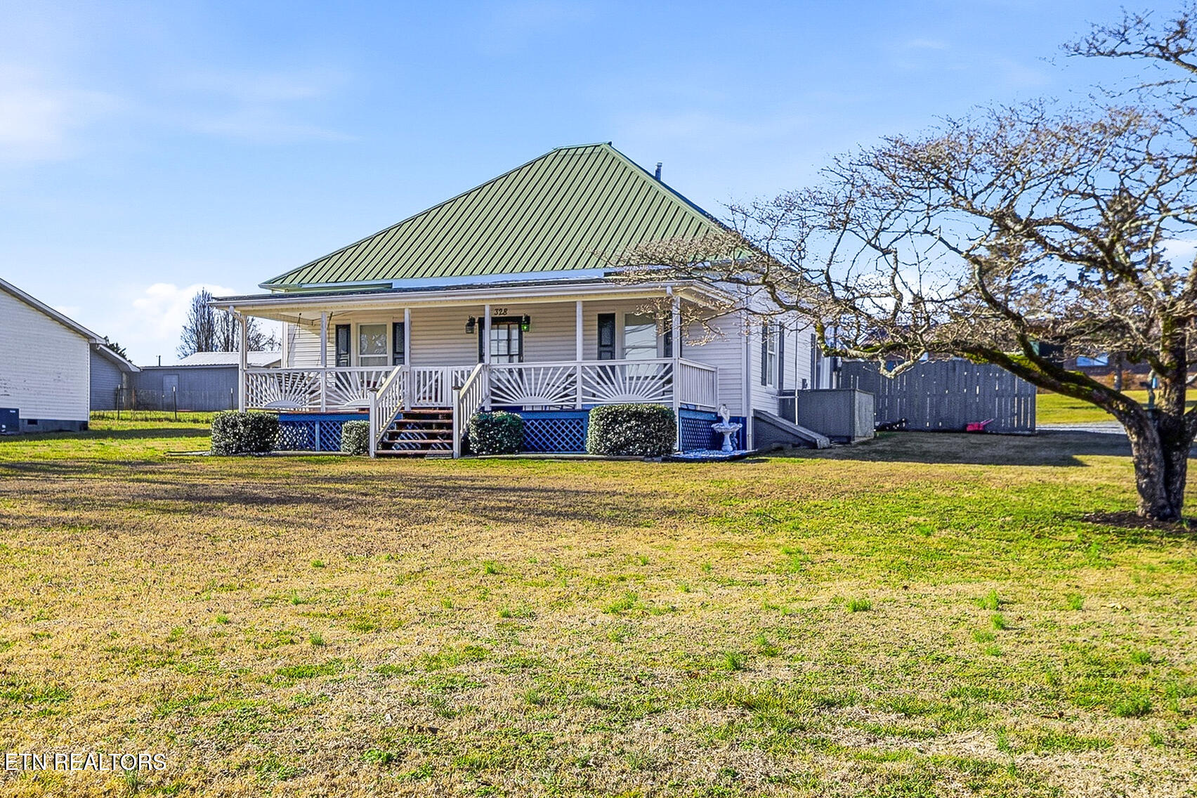 328 Mt Paran Road Jacksboro, TN 37757 - Photo 52 of 55 328 Mt Paran-27