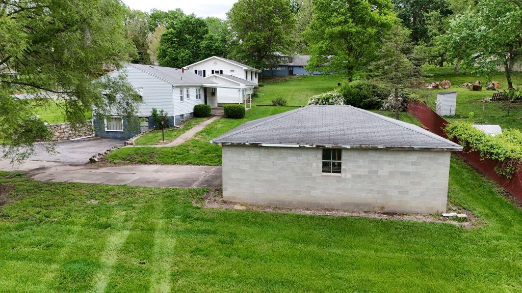 2802 Blackwell Road St. Joseph, MO 64506 - Photo 3 of 34
