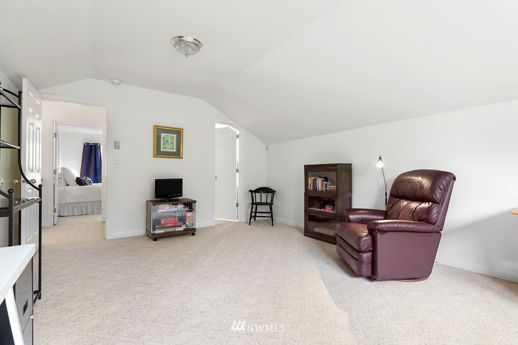 3244 East Harbor Road Langley, WA 98260 - Photo 34 of 40 Gallery Image 34