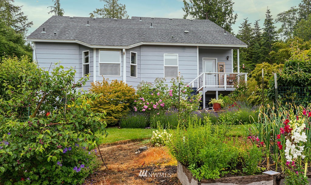 3244 East Harbor Road Langley, WA 98260 - Photo 7 of 40 Gallery Image 7