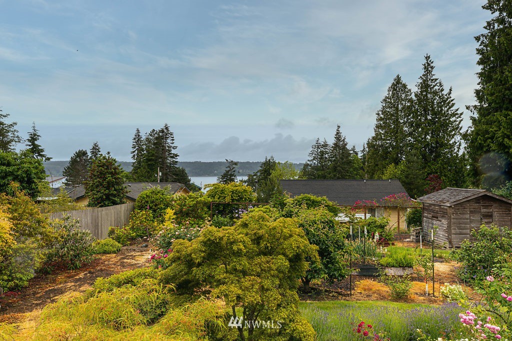 3244 East Harbor Road Langley, WA 98260 - Photo 8 of 40 Gallery Image 8