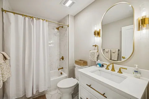 $550,000 | 707 Georgia Avenue, Unit 302, Chattanooga, TN 37402