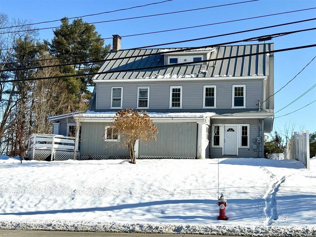 36 Spring Street Newport, NH 03773 - Photo 2 of 8