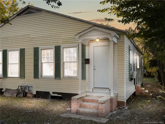 $800 | 728 Clarence Street, Unit 728, Lake Charles, LA 70601