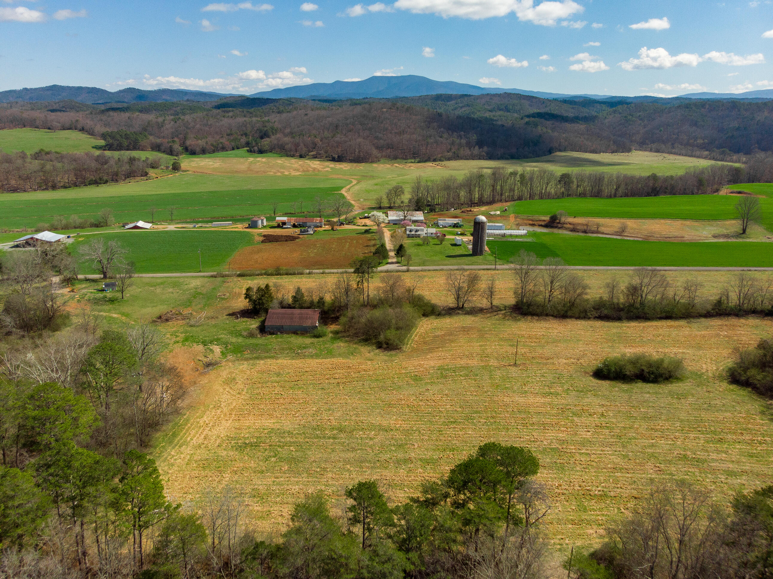 1321 Sand Mountain Road Ocoee, TN 37361 - Photo 11 of 29 DJI_0787-Edit