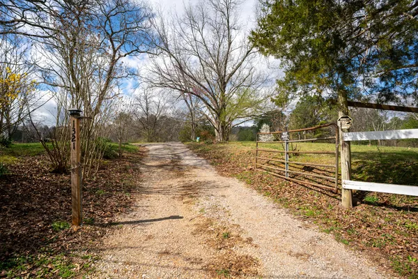 $600,000 | 1321 Sand Mountain Road, Ocoee, TN 37361