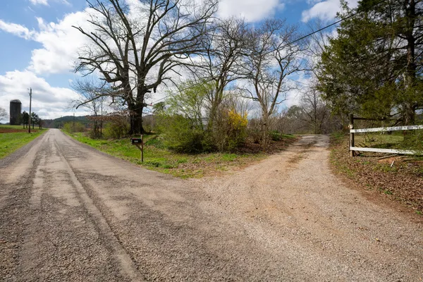 $600,000 | 1321 Sand Mountain Road, Ocoee, TN 37361