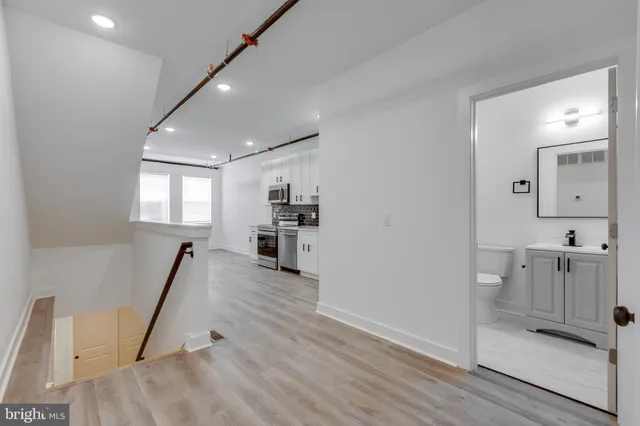 $1,600 | 1634 West Susquehanna Avenue, Unit 1, Philadelphia, PA 19121