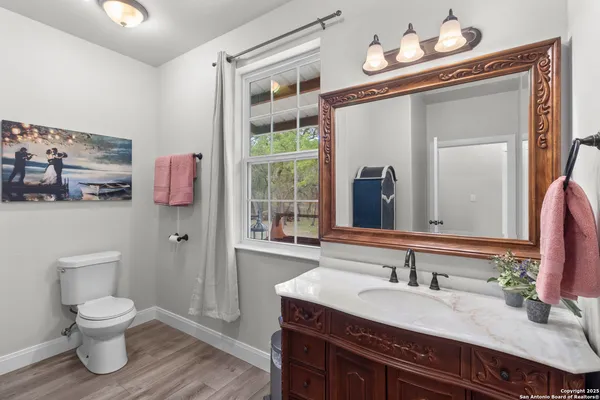 $925,000 | 792 Alamo Beach Road, Pipe Creek, TX 78063