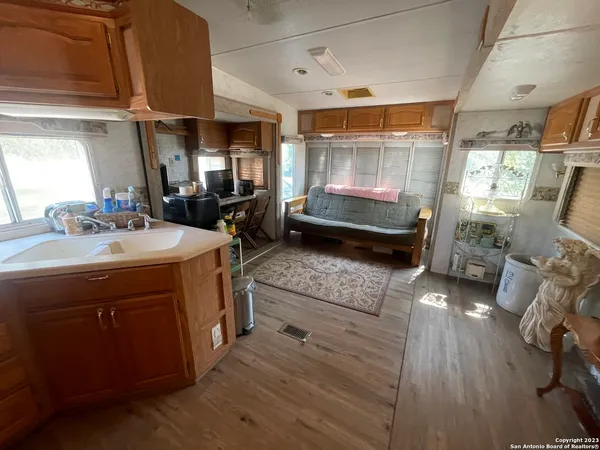 $925,000 | 792 Alamo Beach Road, Pipe Creek, TX 78063