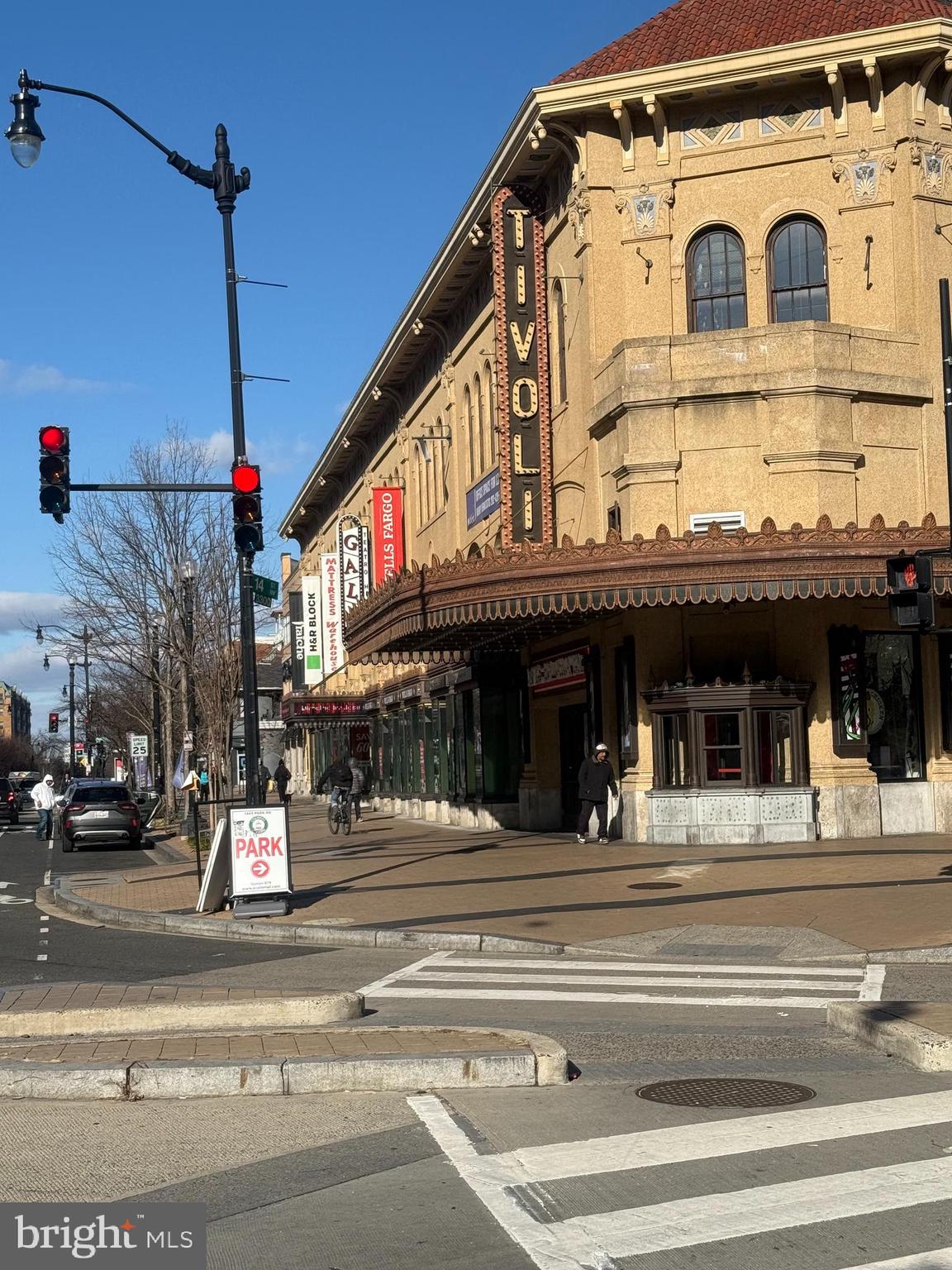 1020 Monroe Street Northwest, Unit 204 Washington, DC 20010 - Photo 28 of 30 a view of a white building