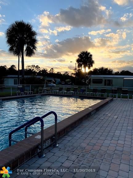 1107 Rainbow Circle Eustis, FL 32726 - Photo 24 of 26