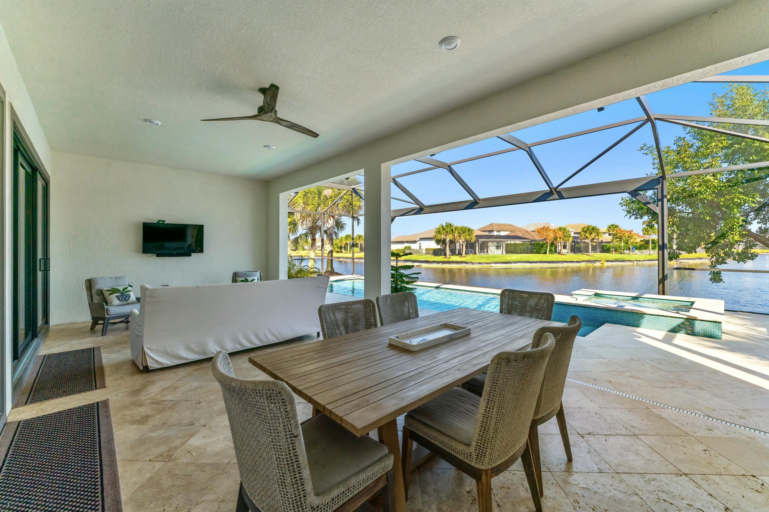 125 Indigo River Point Jupiter, FL 33478 - Photo 6 of 46 ECFCFDC6-FA4D-4168-9C3D-8C654F4C06E7_1_2