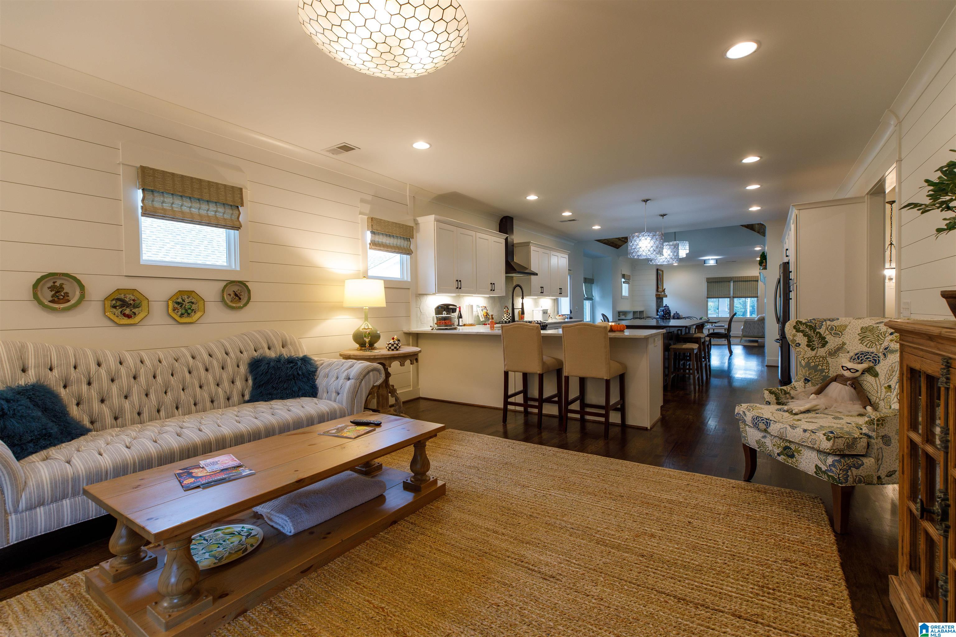 1030 Saulter Road Birmingham, AL 35209 - Photo 10 of 24