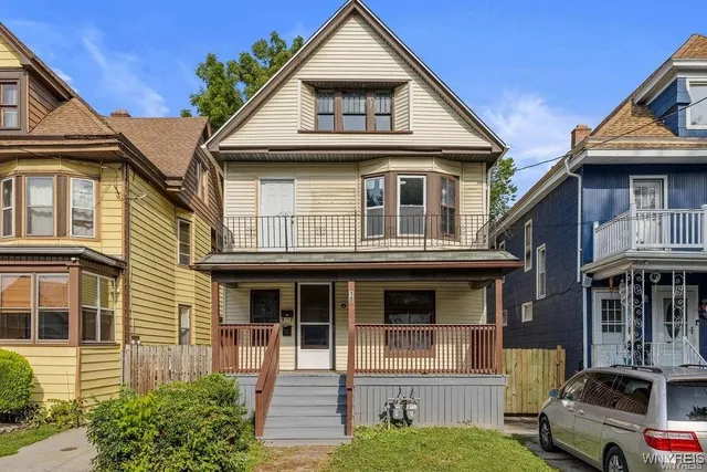 $249,900 | 18 South Ryan Street, Buffalo, NY 14210