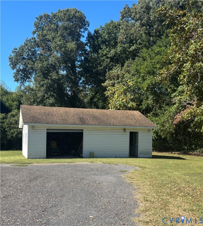 14508 Courthouse Road Dinwiddie, VA 23841 - Photo 9 of 9 Gallery Image 9