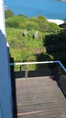 $4,250,000 | 230 Diviso Street, Tiburon, CA 94920