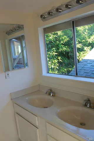 $4,250,000 | 230 Diviso Street, Tiburon, CA 94920