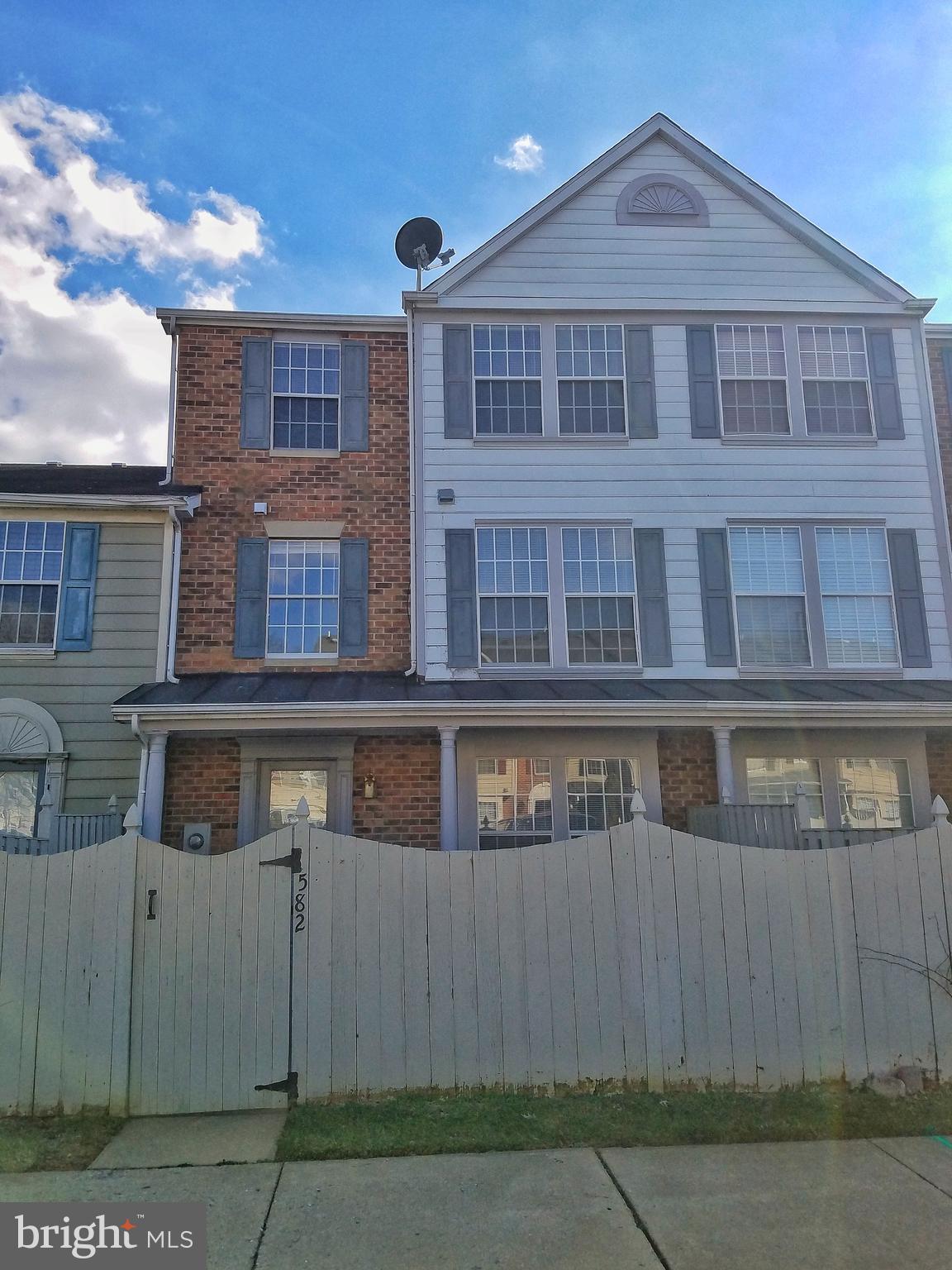 582 Cascade Way Frederick, MD 21703 - Photo 1 of 30 Gallery Image 1