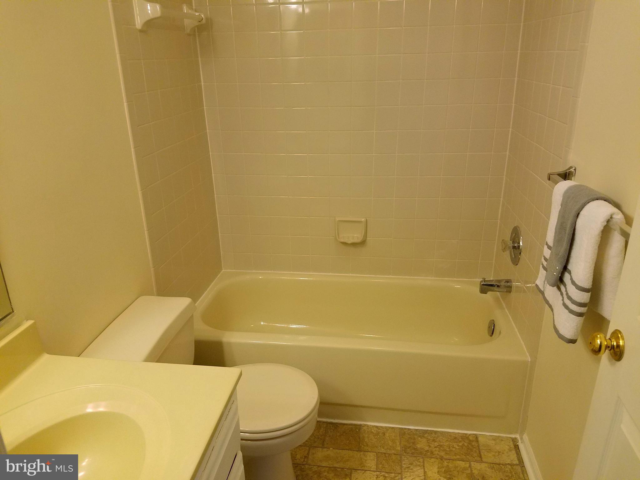 582 Cascade Way Frederick, MD 21703 - Photo 14 of 30 Gallery Image 14