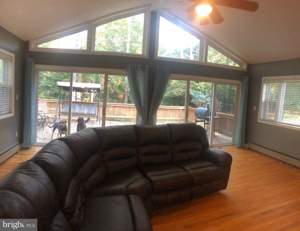 3731 Nile Road Davidsonville, MD 21035 - Photo 3 of 7 Living room with a great bright few
