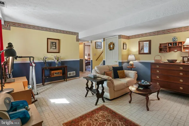 $361,500 | 12733 Cunninghill Cove Road, Middle River, MD 21220