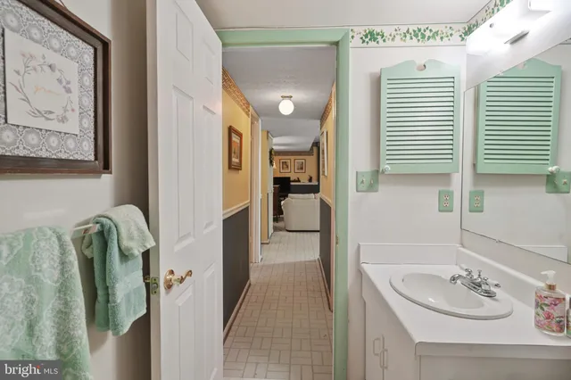 $361,500 | 12733 Cunninghill Cove Road, Middle River, MD 21220