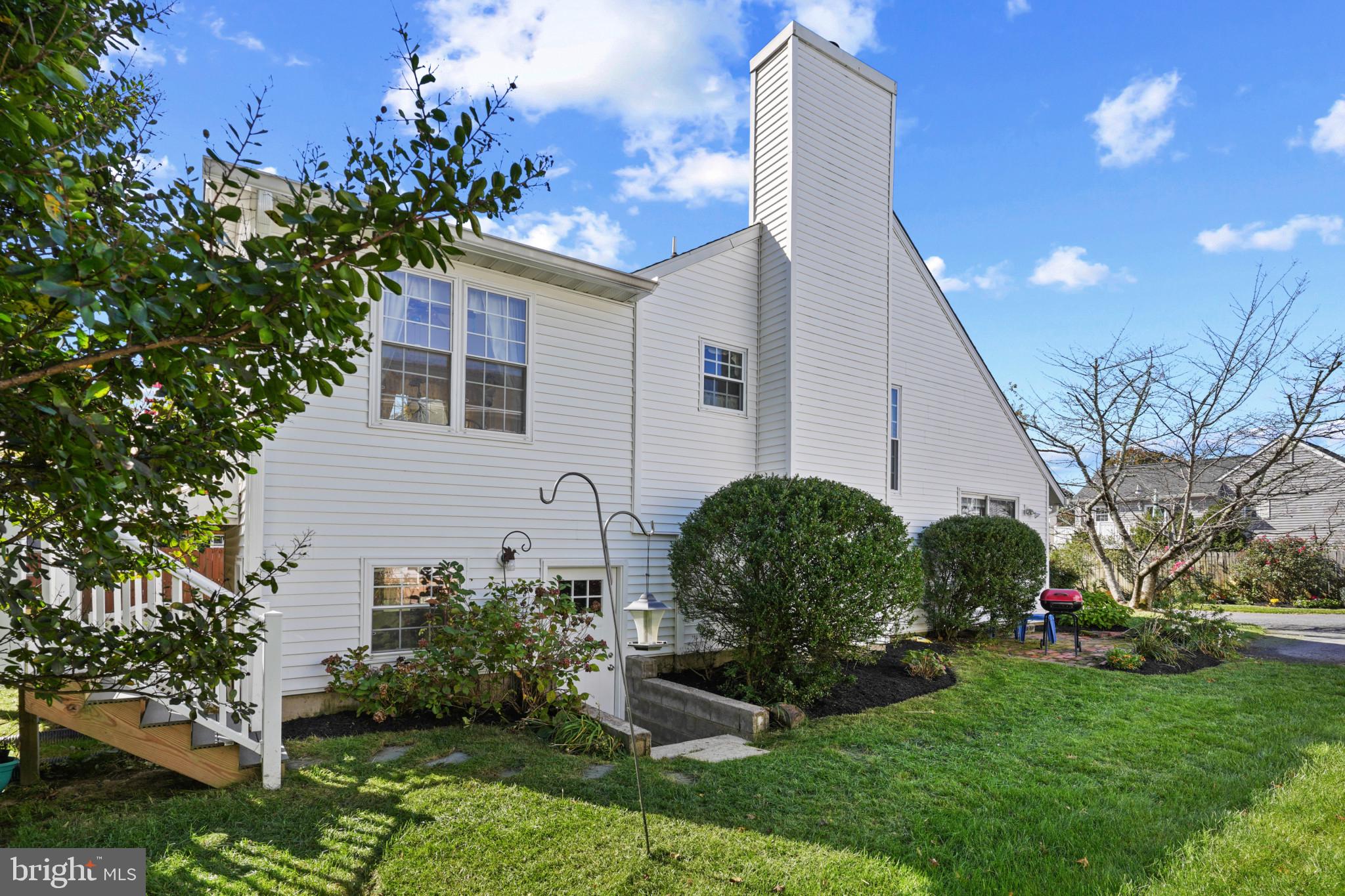 12733 Cunninghill Cove Road Middle River, MD 21220 - Photo 30 of 32 a view of a house with backyard and garden