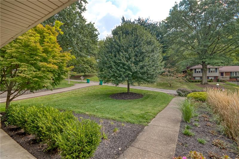 1604 Branning Road Pittsburgh, PA 15235 - Photo 3 of 19 Gallery Image 3