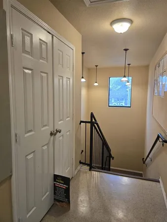 $1,595 | 654 St Louis Avenue, Unit 204, Fort Worth, TX 76104