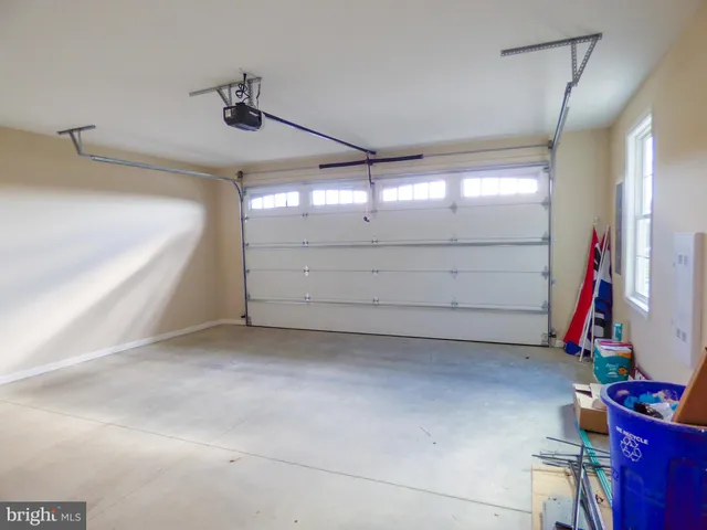 a view of a garage room