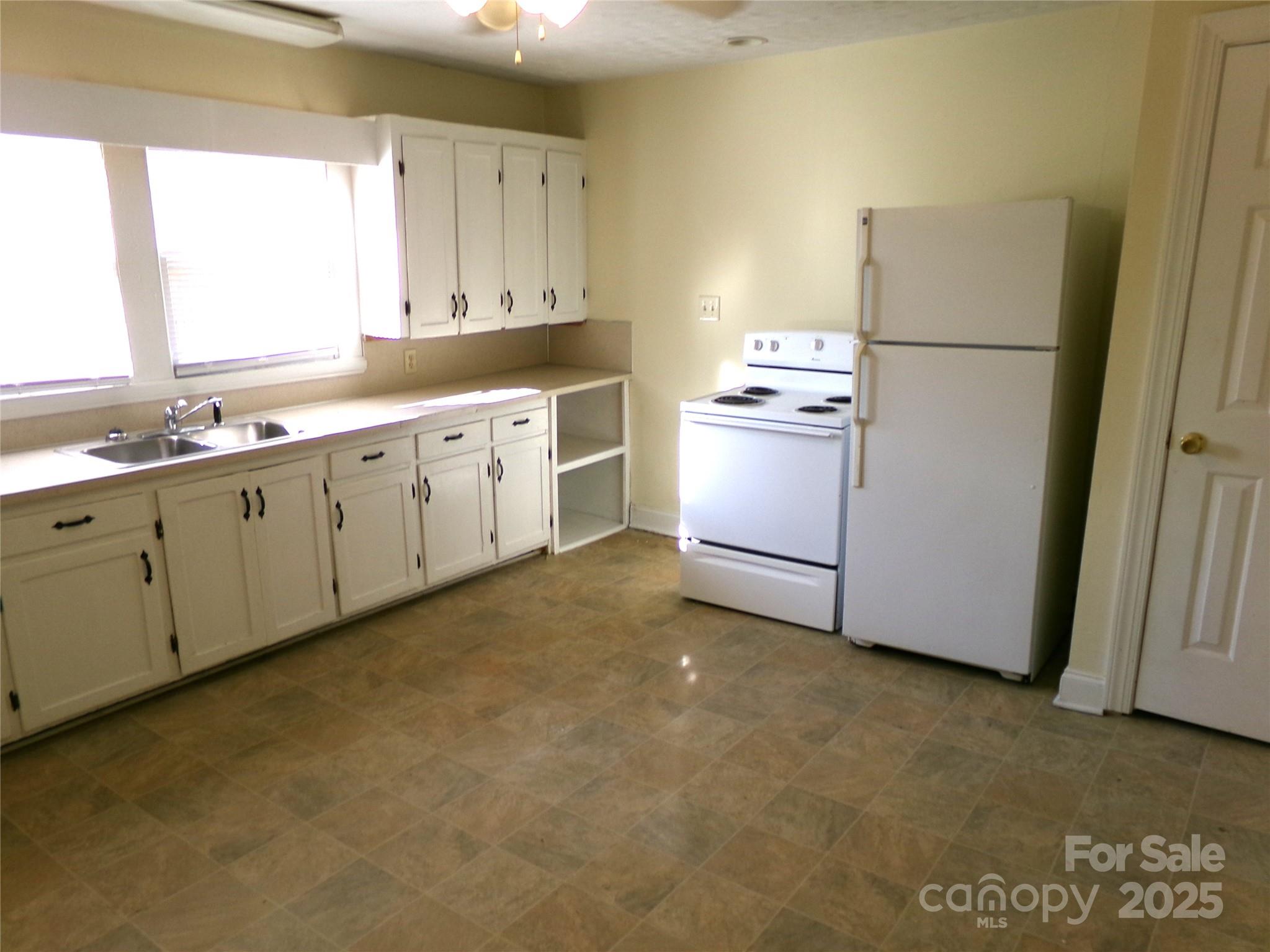 923 Efird Street, Unit 97 Albemarle, NC 28001 - Photo 4 of 15