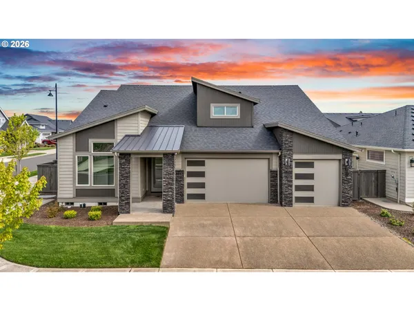 $875,000 | 8011 Southeast Reddington Street, Hillsboro, OR 97123