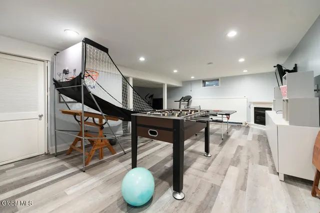 $525,000 | 13 Indian Maiden Pass, Altamont, NY 12009