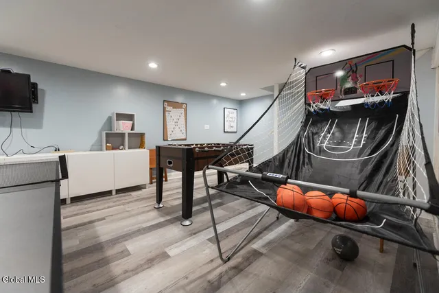 $525,000 | 13 Indian Maiden Pass, Altamont, NY 12009