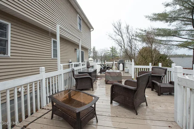 $525,000 | 13 Indian Maiden Pass, Altamont, NY 12009