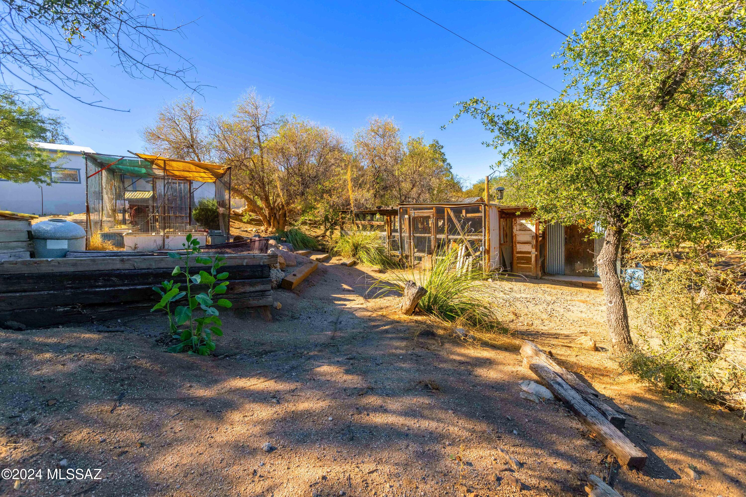 1915 South Cody Loop Road Oracle, AZ 85623 - Photo 41 of 51