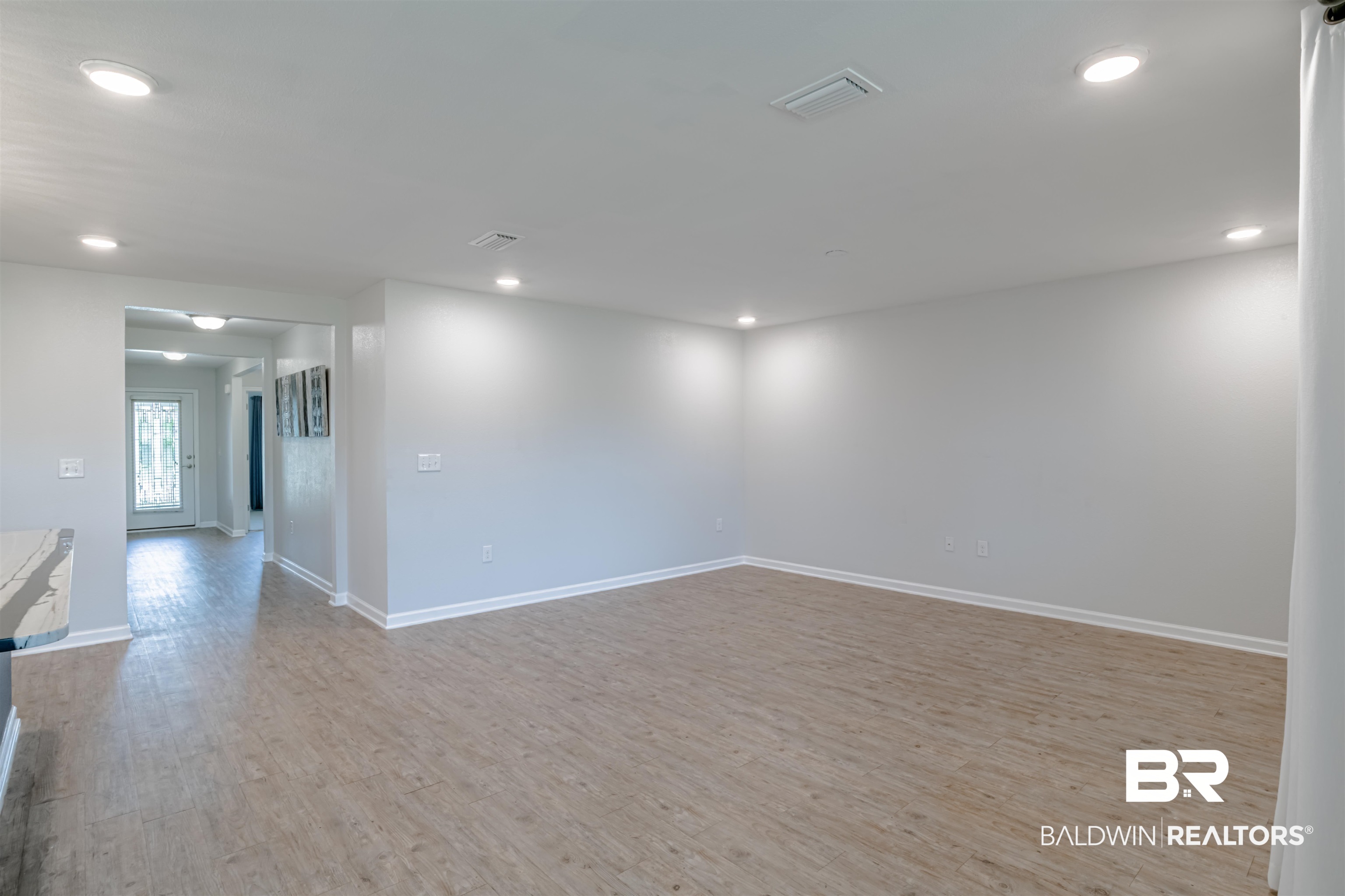 1664 Abbey Loop Foley, AL 36535 - Photo 8 of 31 Great Room