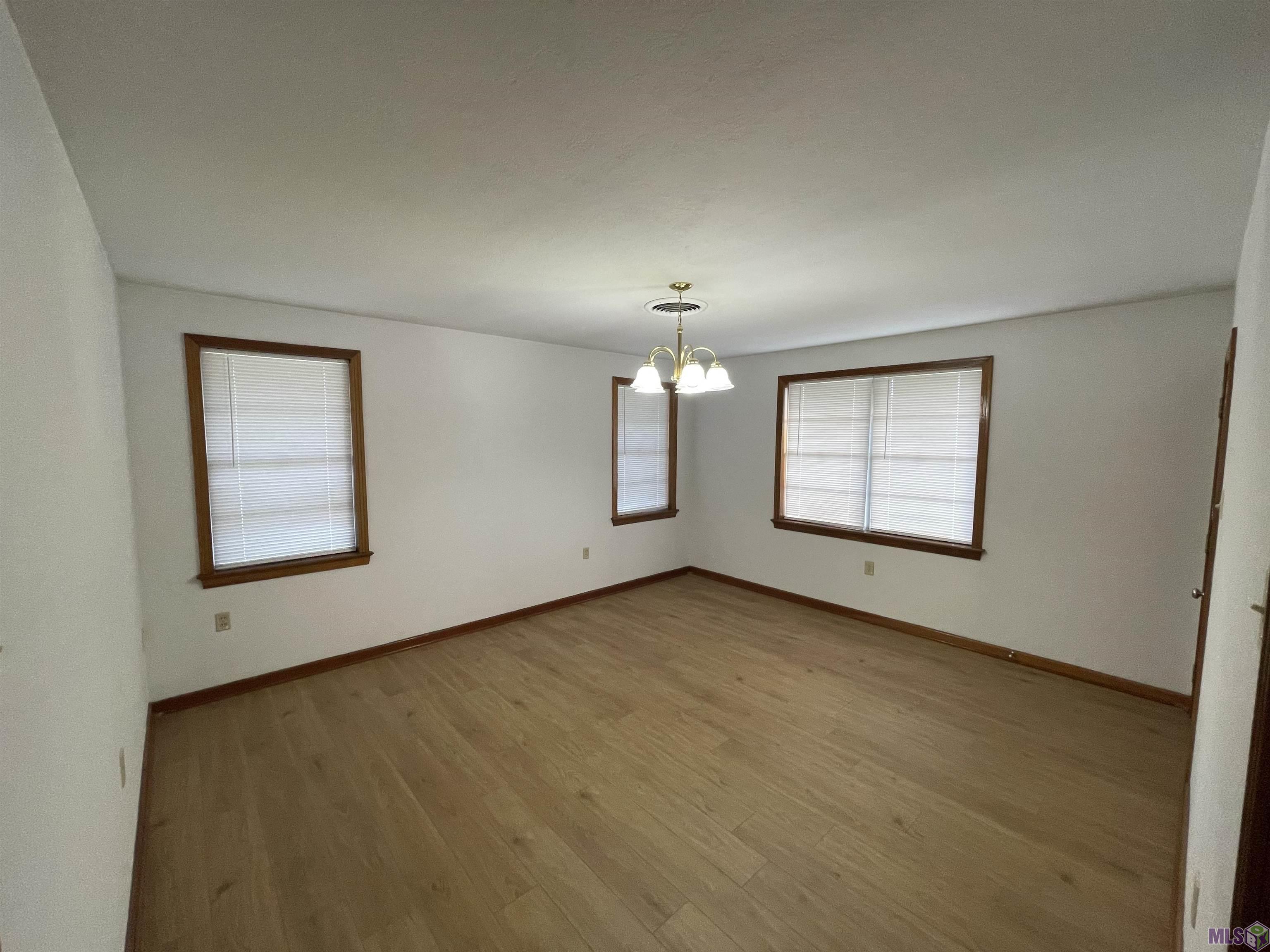 8037 Florida Boulevard Denham Springs, LA 70726 - Photo 7 of 13