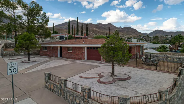 $265,000 | 3317 Zircon Drive, El Paso, TX 79904