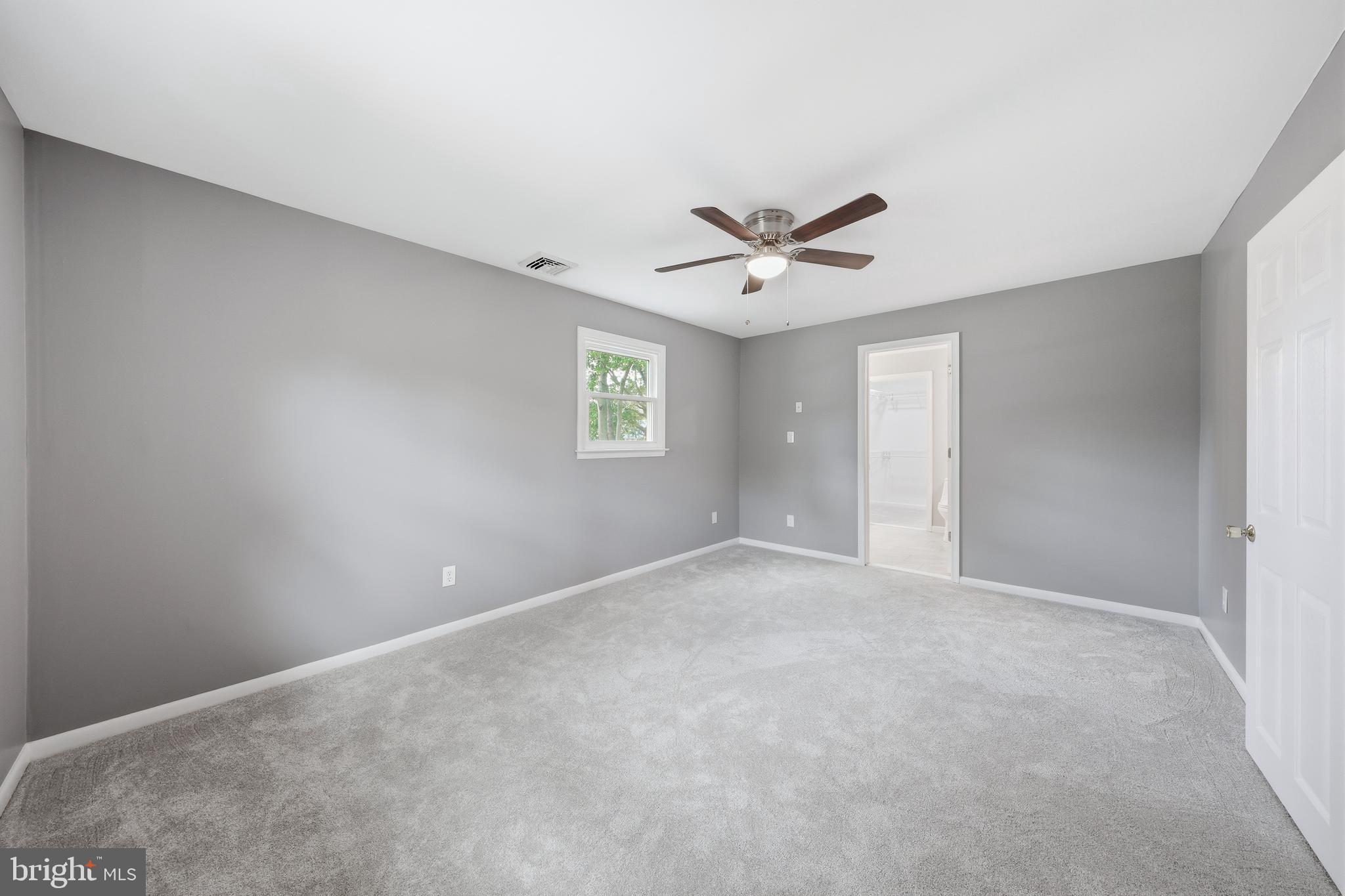 31 Heritage Road Marlton, NJ 08053 - Photo 20 of 36 Primary Bedroom