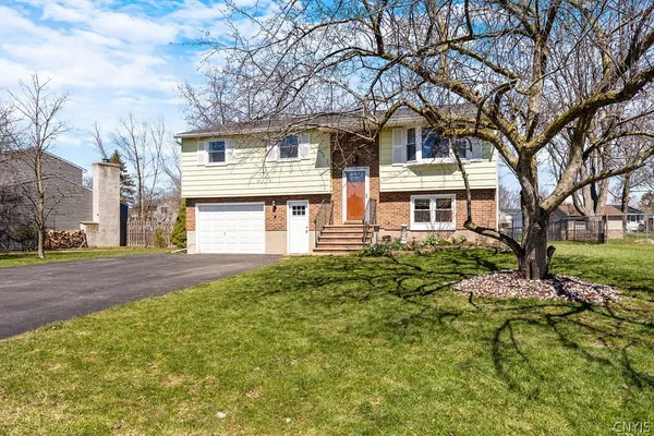 $285,000 | 4840 O Donnell Street, Clay, NY 13088