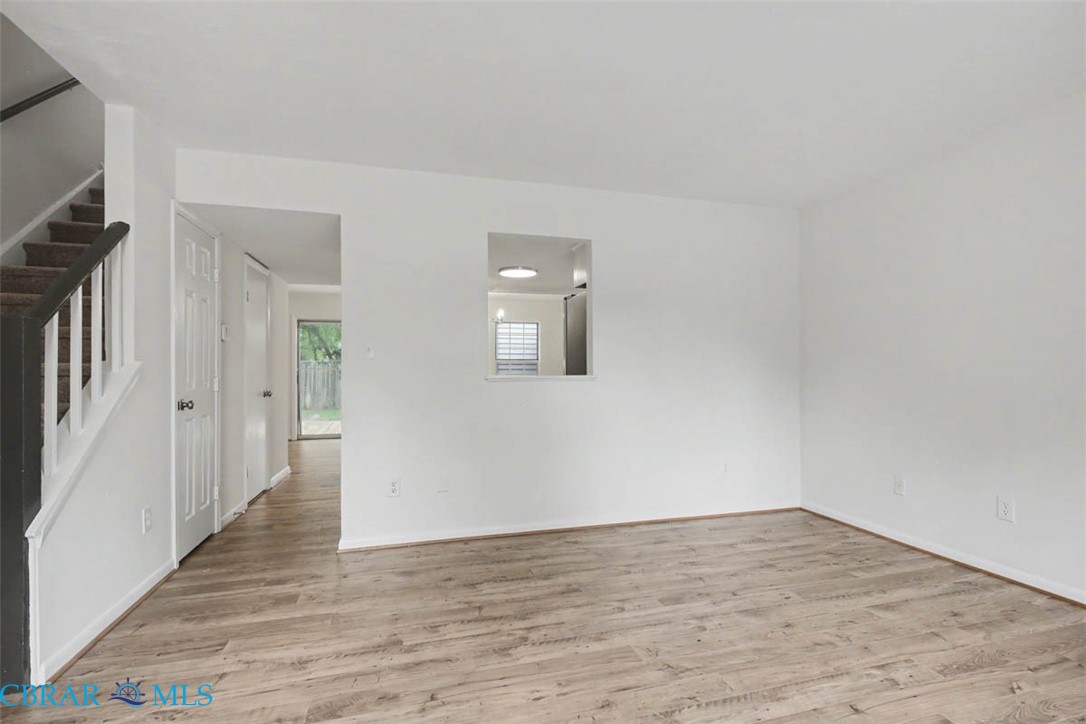 28 Bayview Court Hampton, VA 23664 - Photo 7 of 37