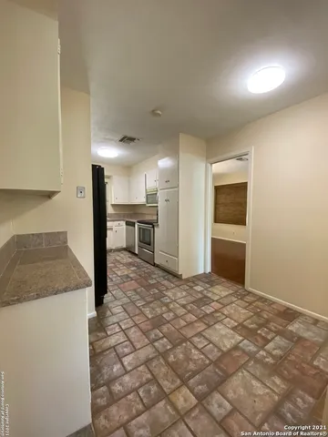 $2,500 | 7714 Hartman, San Antonio, TX 78209