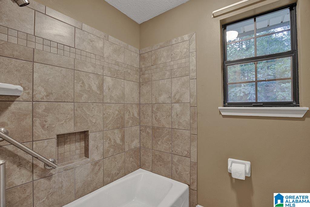 1333 12th Terrace Pleasant Grove, AL 35127 - Photo 13 of 29