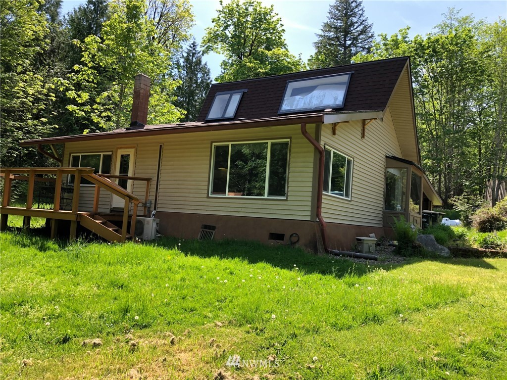 7015 Munson Road Southwest Olympia, WA 98512 - Photo 3 of 7 Gallery Image 3
