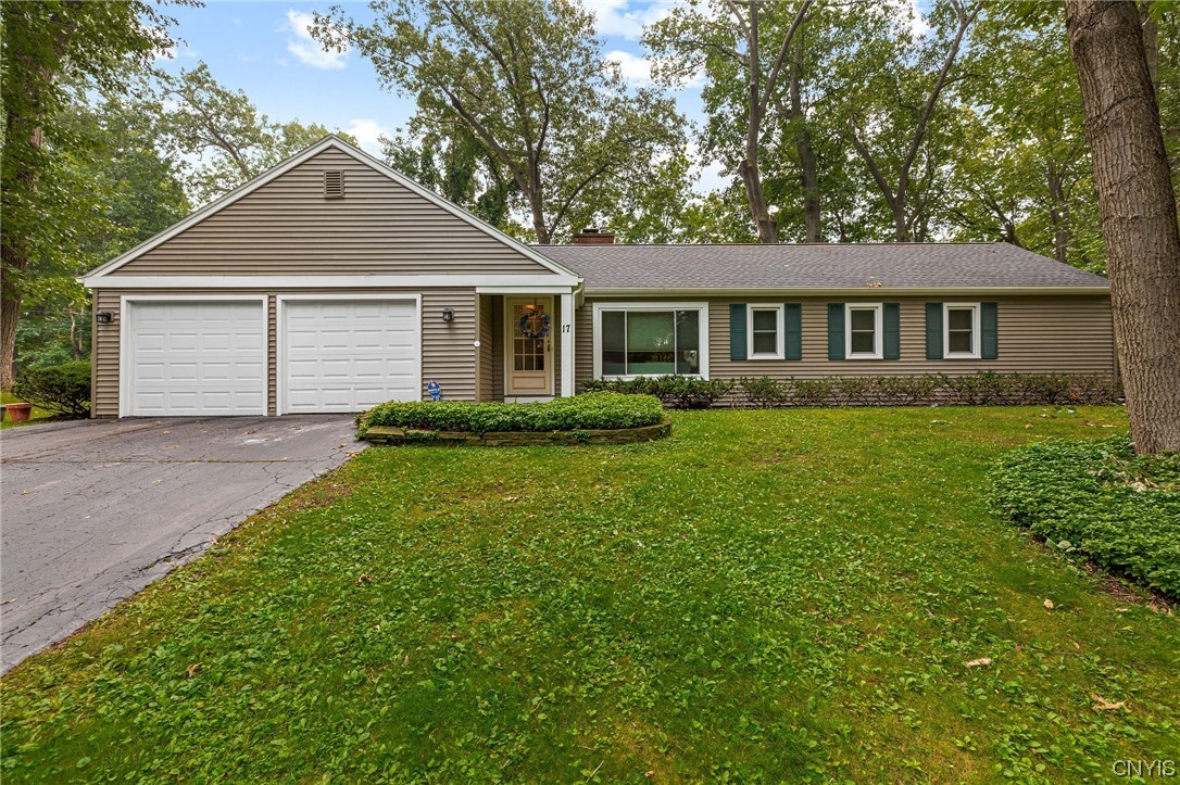 17 Falling Creek Road Perinton, NY 14534 - Photo 1 of 50