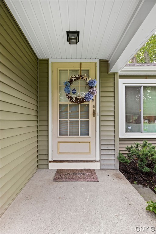 17 Falling Creek Road Perinton, NY 14534 - Photo 4 of 50